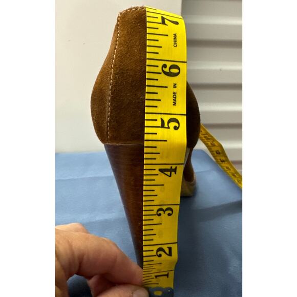 BCBGeneration Brown Leather Suede 4.5" Heels Round Toe Size 9 US 39 EU Pre-owned - Picture 9 of 9